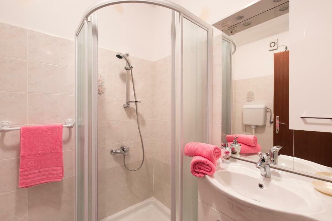 Apartment Calista Rabac Eksteriør billede